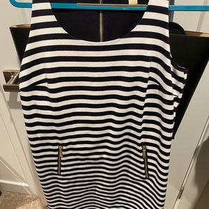 Michael Kors dress size medium